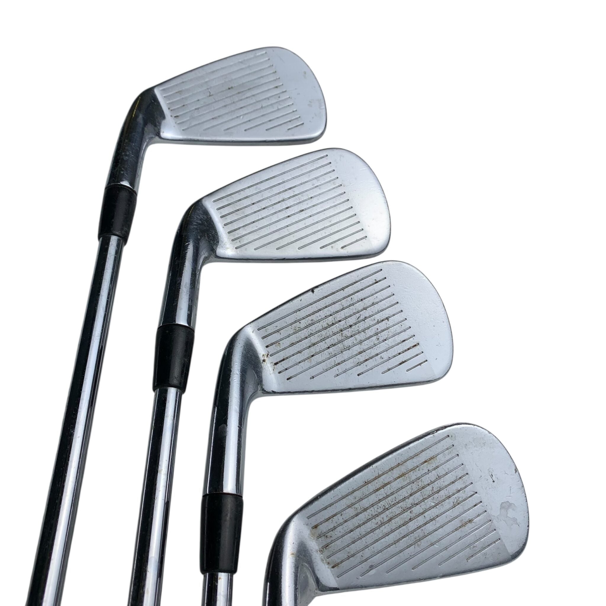 Titleist Ap1 710 Eisensatz / Flex Regular / 4-9 / Graphit